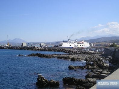Rethymno harbour 01